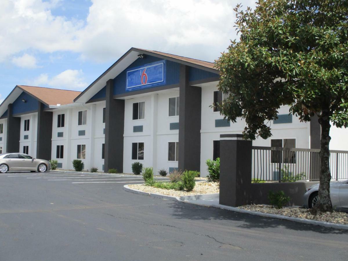 Motel 6 Chattanooga - Airport Экстерьер фото