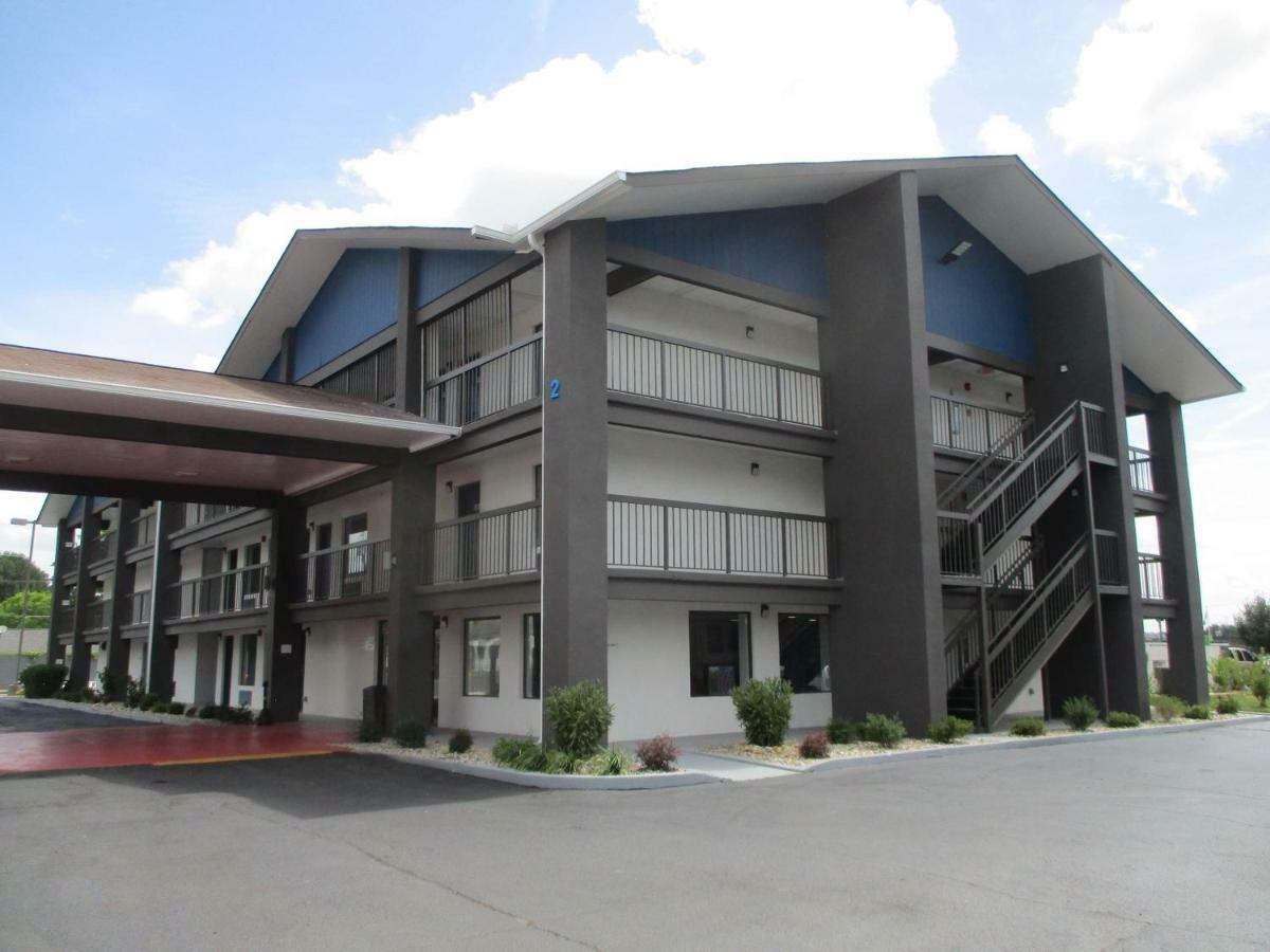 Motel 6 Chattanooga - Airport Экстерьер фото