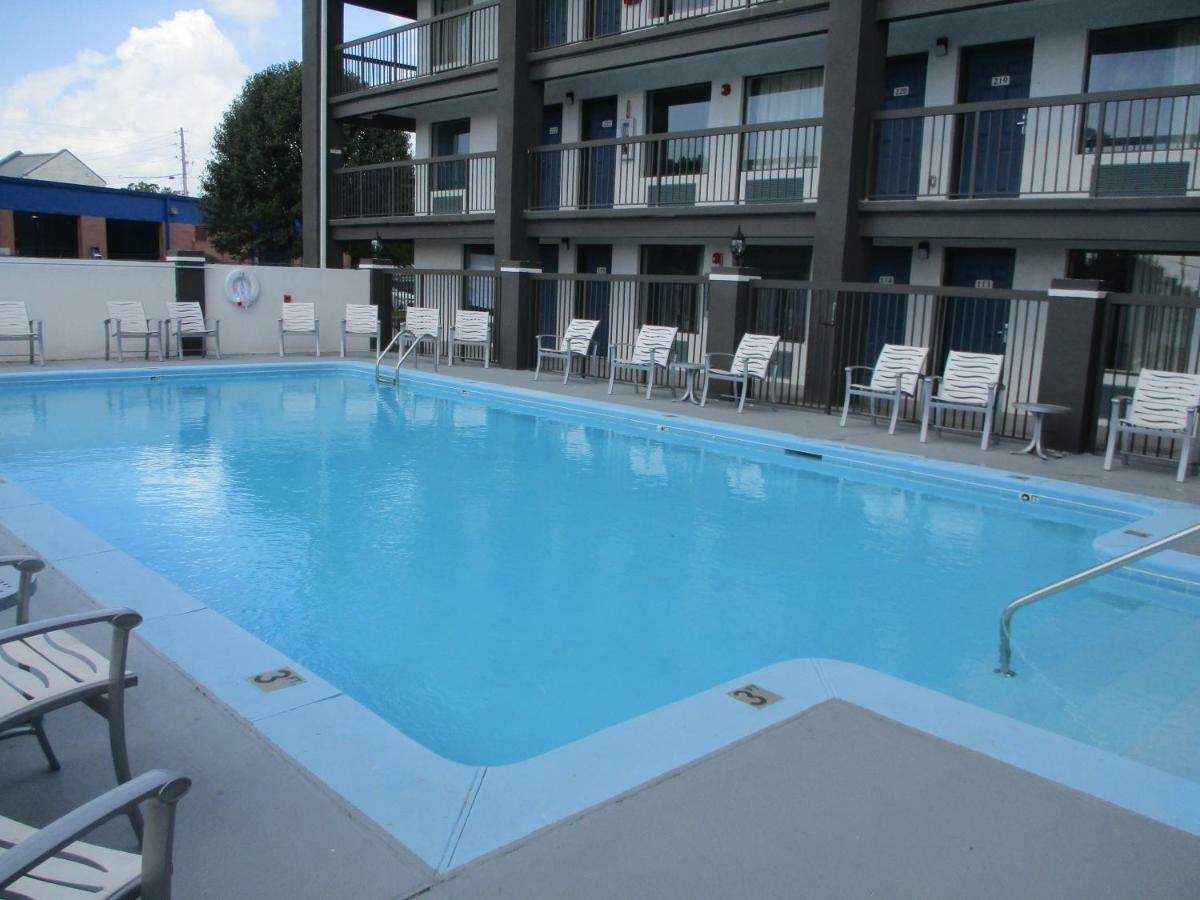 Motel 6 Chattanooga - Airport Экстерьер фото