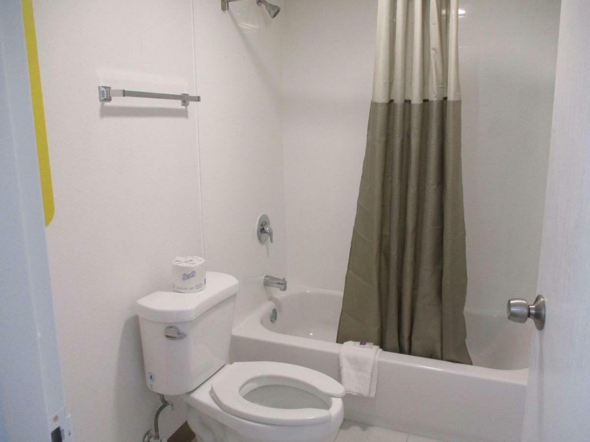 Motel 6 Chattanooga - Airport Экстерьер фото