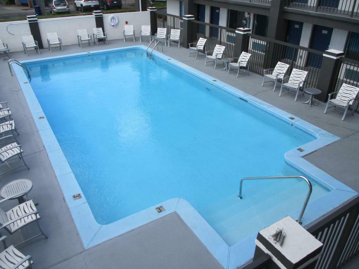 Motel 6 Chattanooga - Airport Экстерьер фото